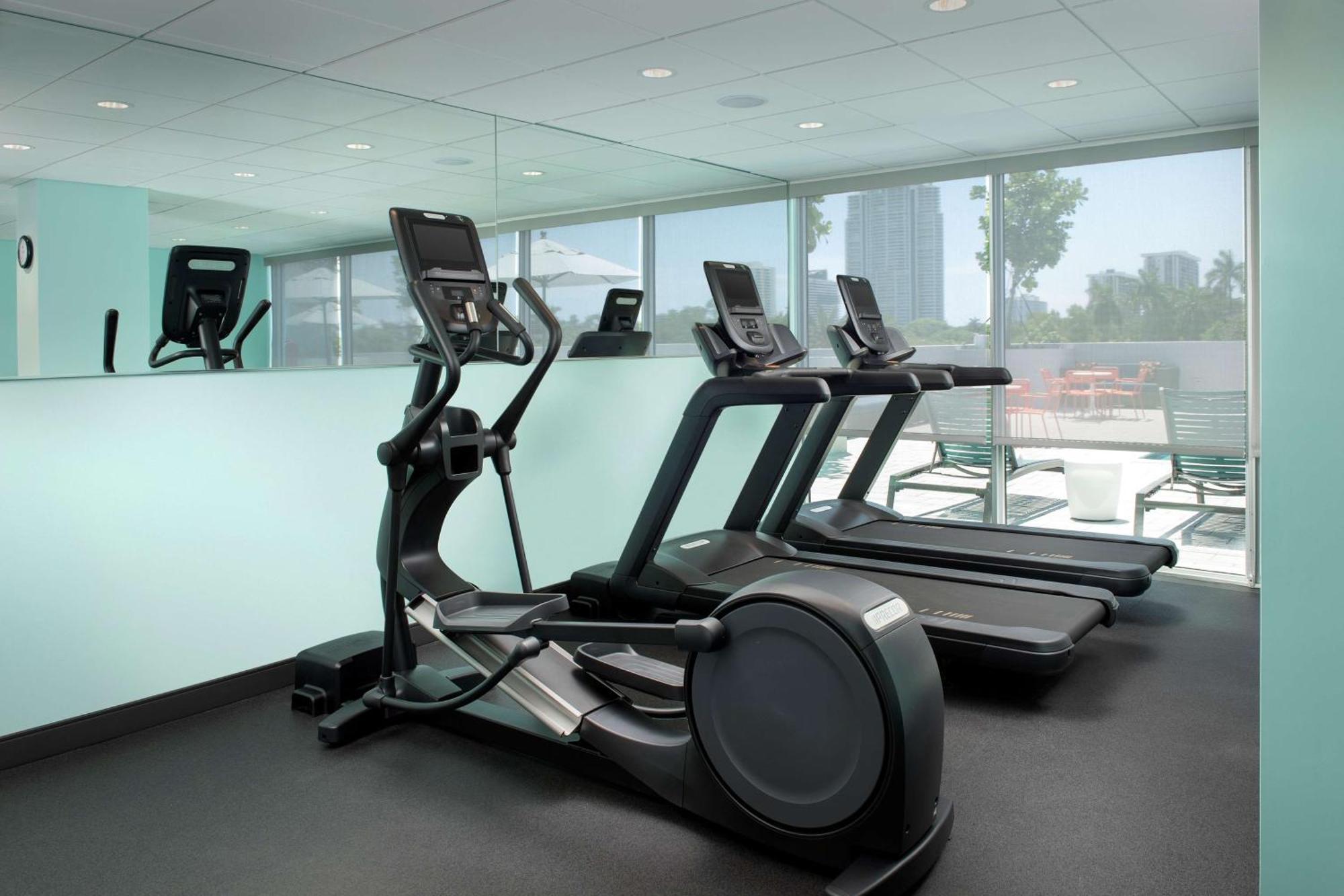 Tru By Hilton Miami West Brickell Hotel Ngoại thất bức ảnh