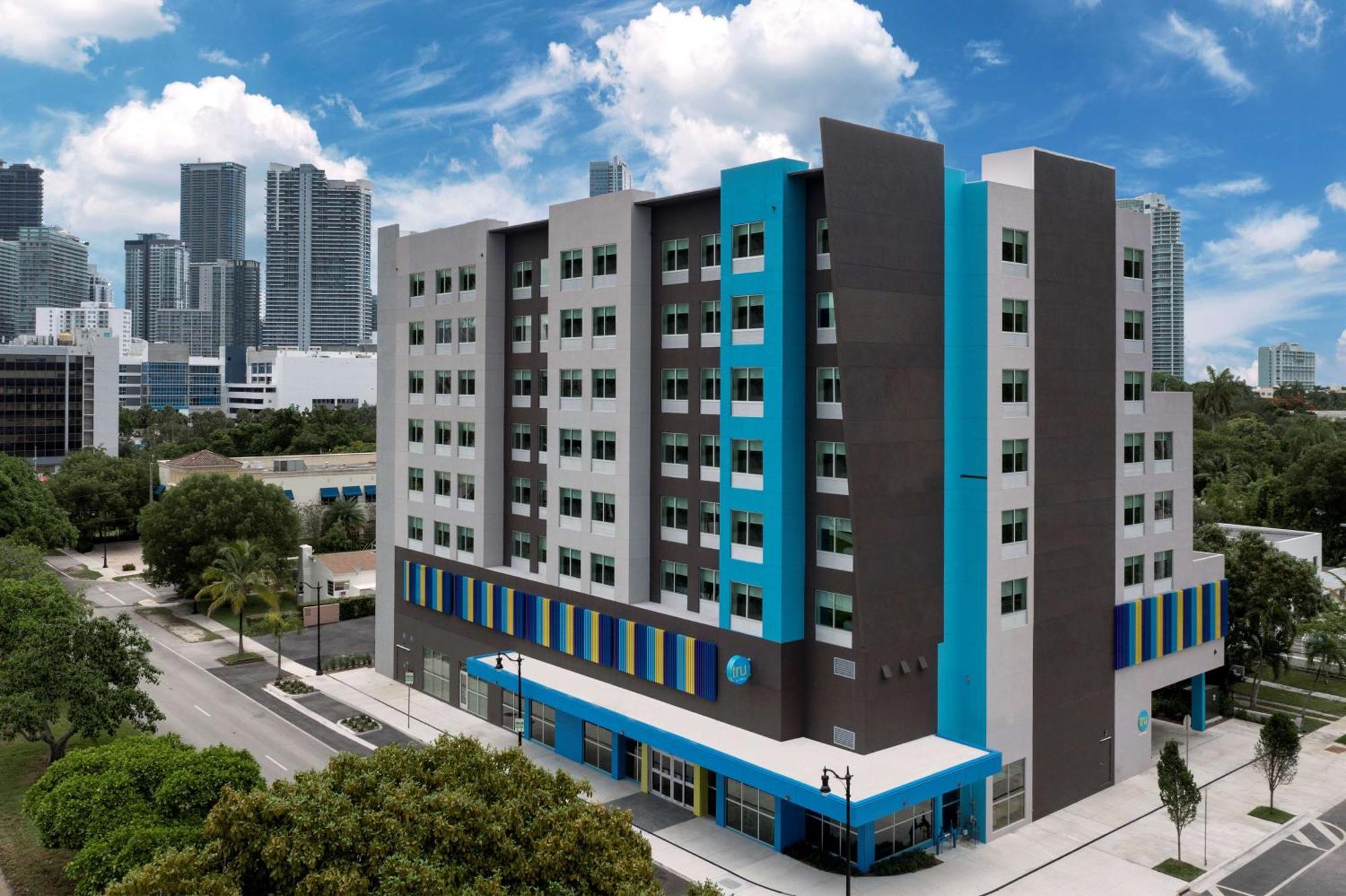 Tru By Hilton Miami West Brickell Hotel Ngoại thất bức ảnh
