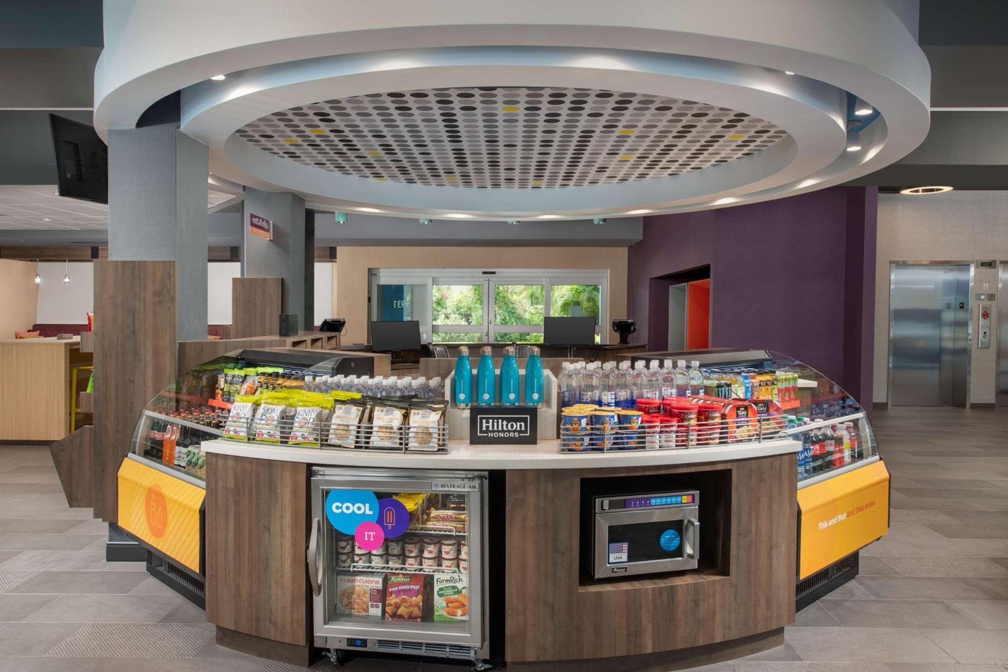 Tru By Hilton Miami West Brickell Hotel Ngoại thất bức ảnh